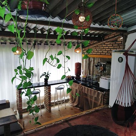 Chale Aconchegante, Pertinho Da Cidade E Conectada A Natureza Brasília Luaran gambar
